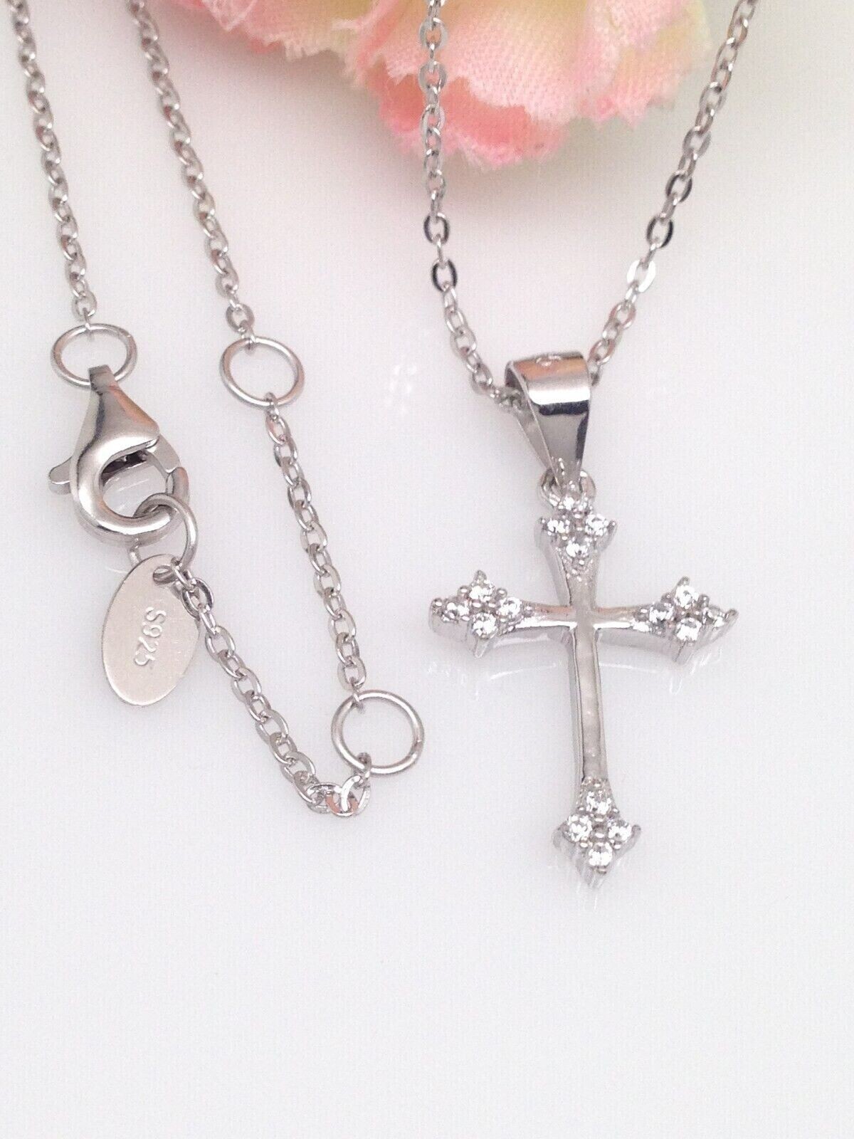 Small Cz Cross Necklace 925 Sterling Silver Tiny Pendant Womens 17mm(0.67″) 18″