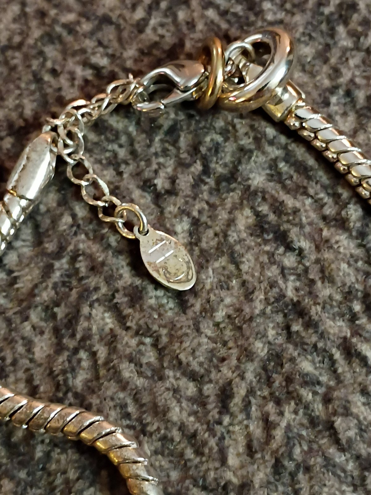 FI Brand Necklace, Silver Tone Metal Cord Chain, Rings