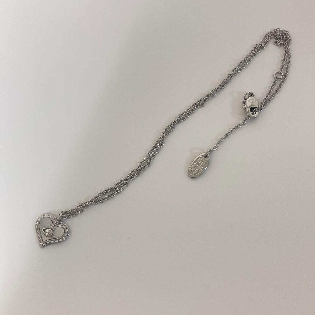 Vivienne Westwood Silver Petra Necklace Silver Shell Heart w/drawstring [EJ003
