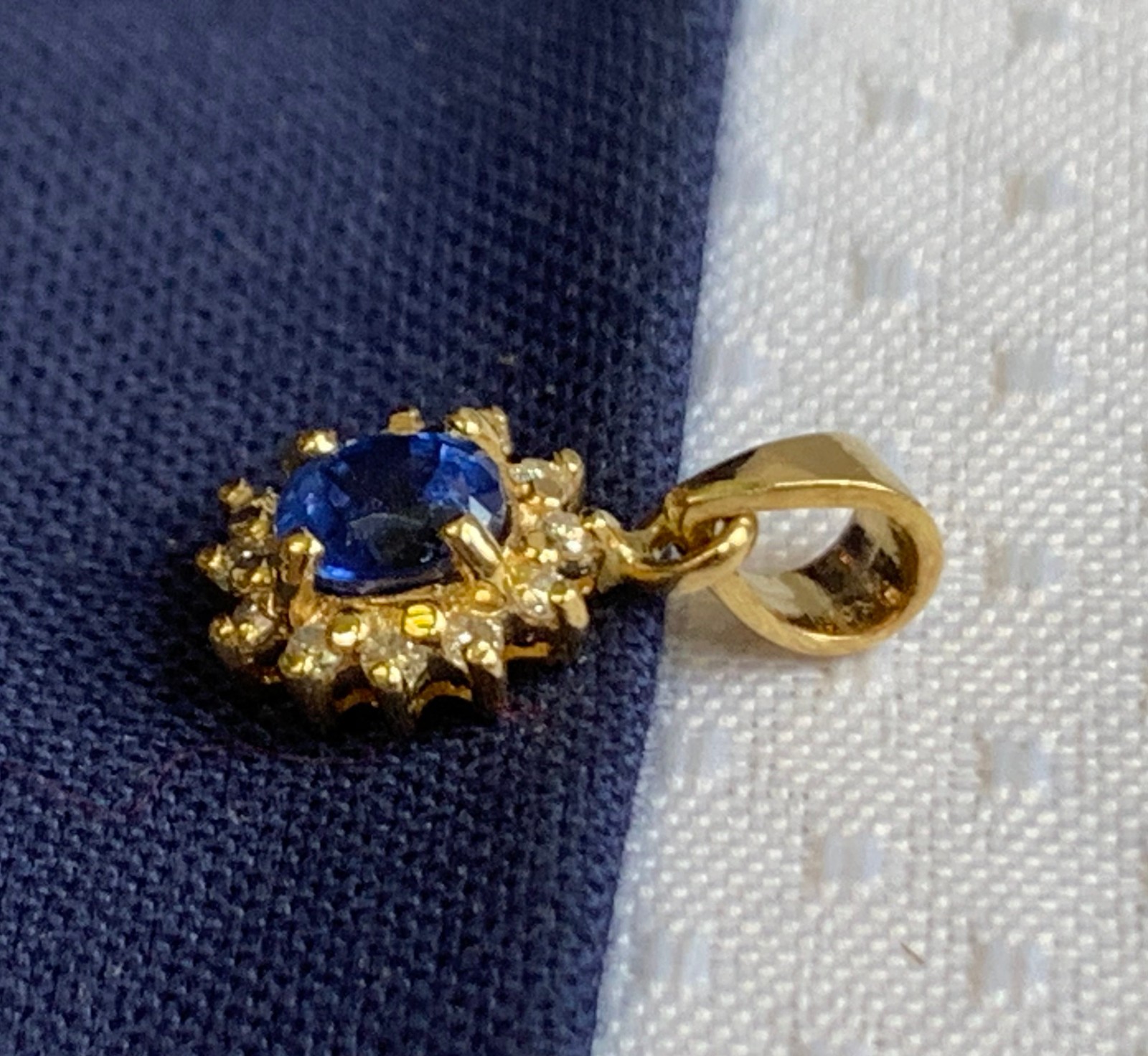 14K Yellow Gold Charm .91g Fine Jewelry Sapphire Color Stone Charm *READ*