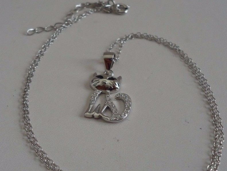 CAT NECKLACE PENDANT LAB CREATED DIAMONDS / 925 STERLING SILVER 11MM BY 17MM