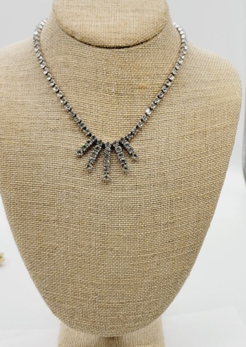 Crystal Rhinestone Necklace Bib Choker Runway Fringe Vintage 15 in