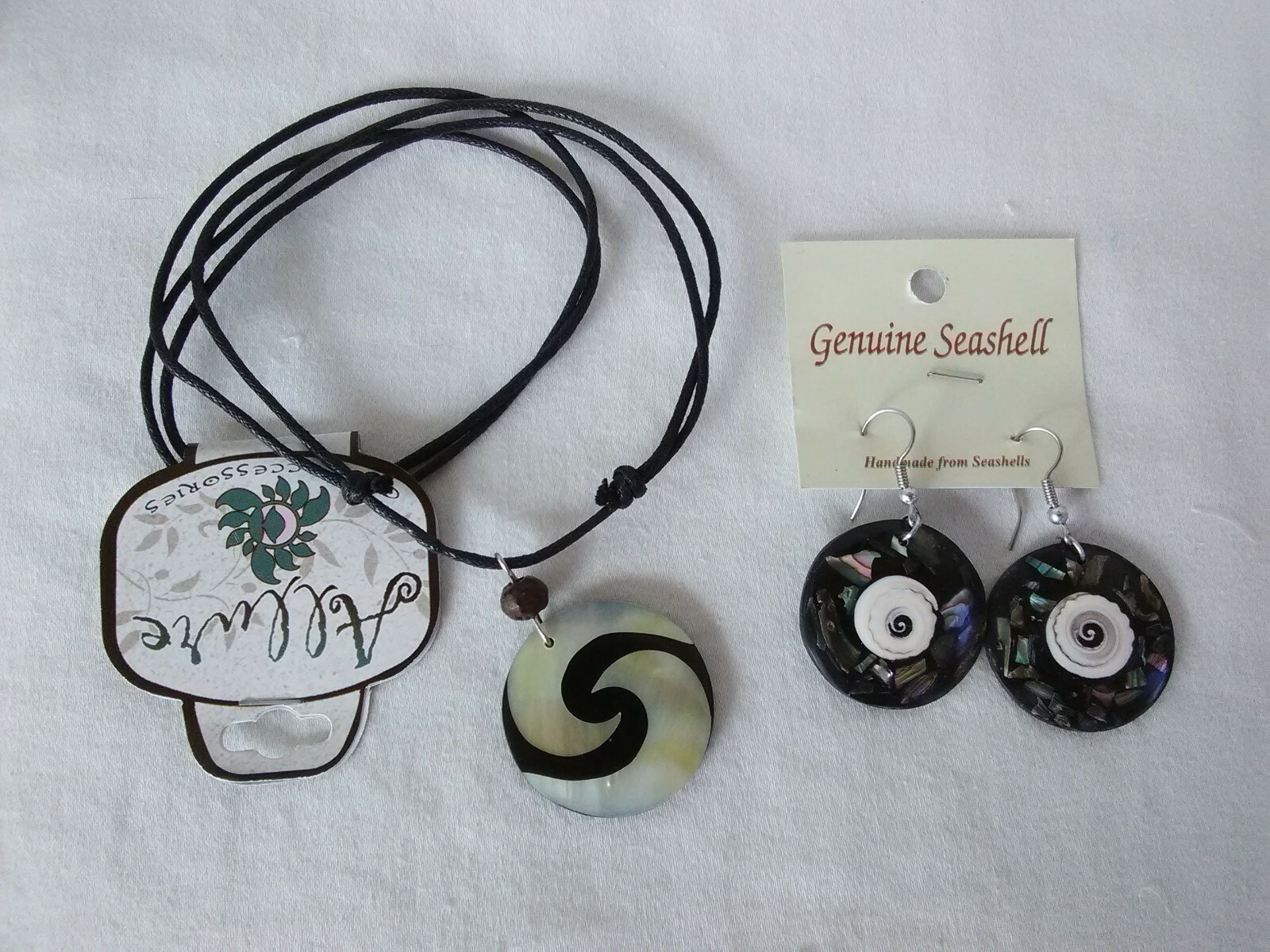 Resin Seashell Pendant 32″ Adj Necklace Earrings Set USA Seller New