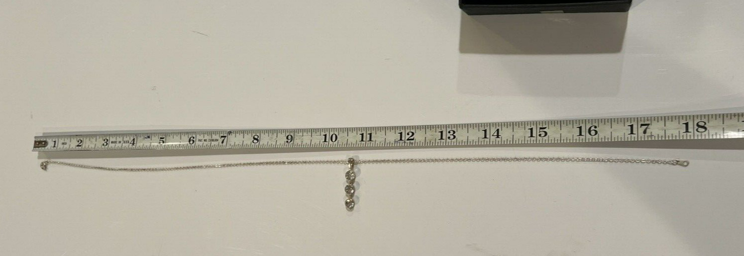 Elegant 3-Stone Diamond-Inspired Pendant Necklace – Gold-Tone 18 in Chain