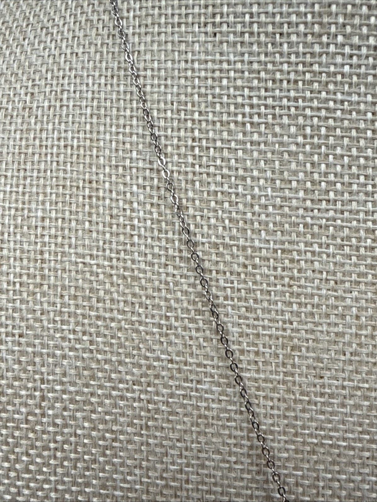 Interlocking Circles Necklace. 925 Sterling Silver. 18-20in. Mother & Child. E6