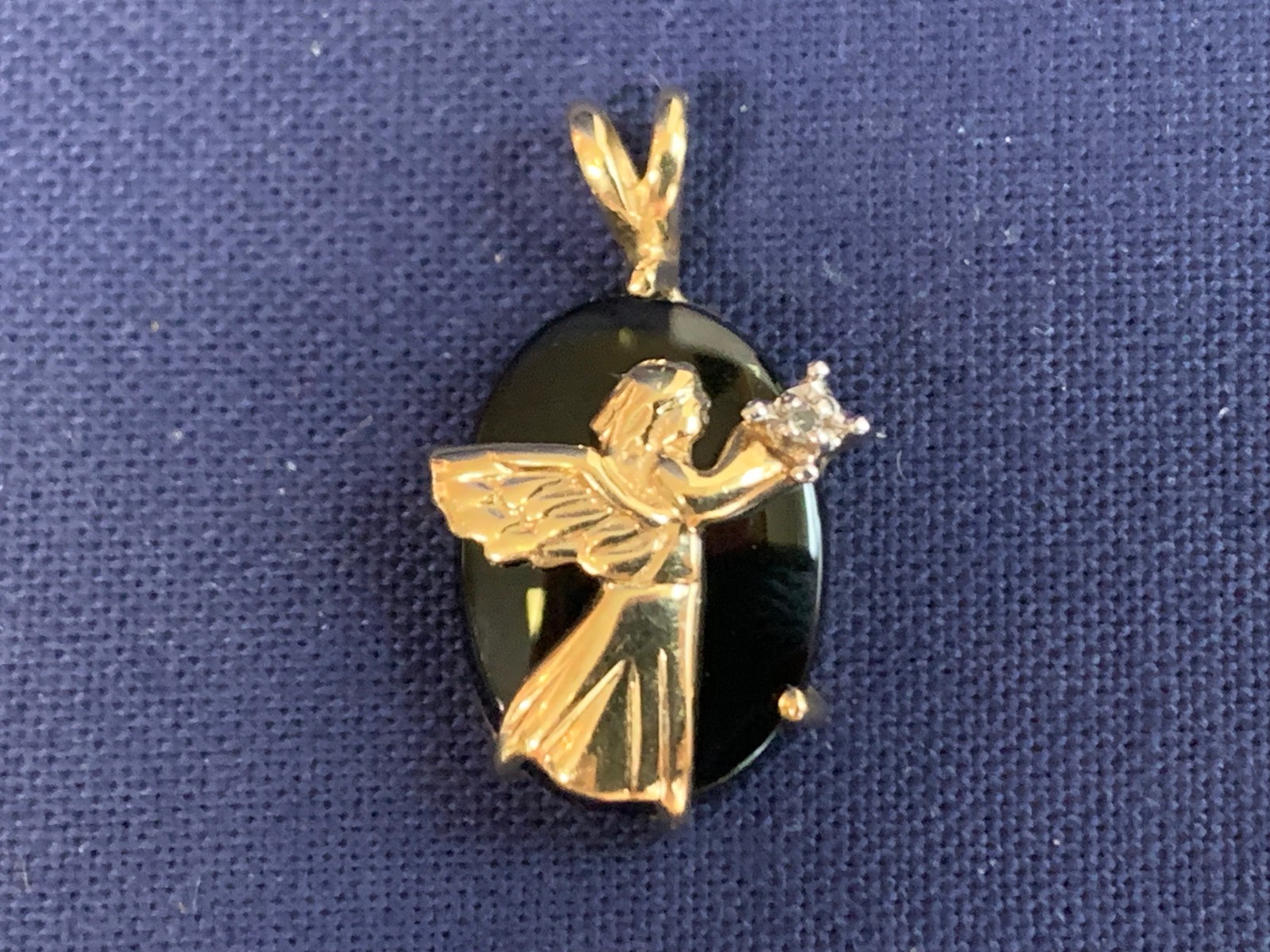 10K Yellow Gold Angel Pendant 1.67g Fine Jewelry Onyx Look Charm *READ*