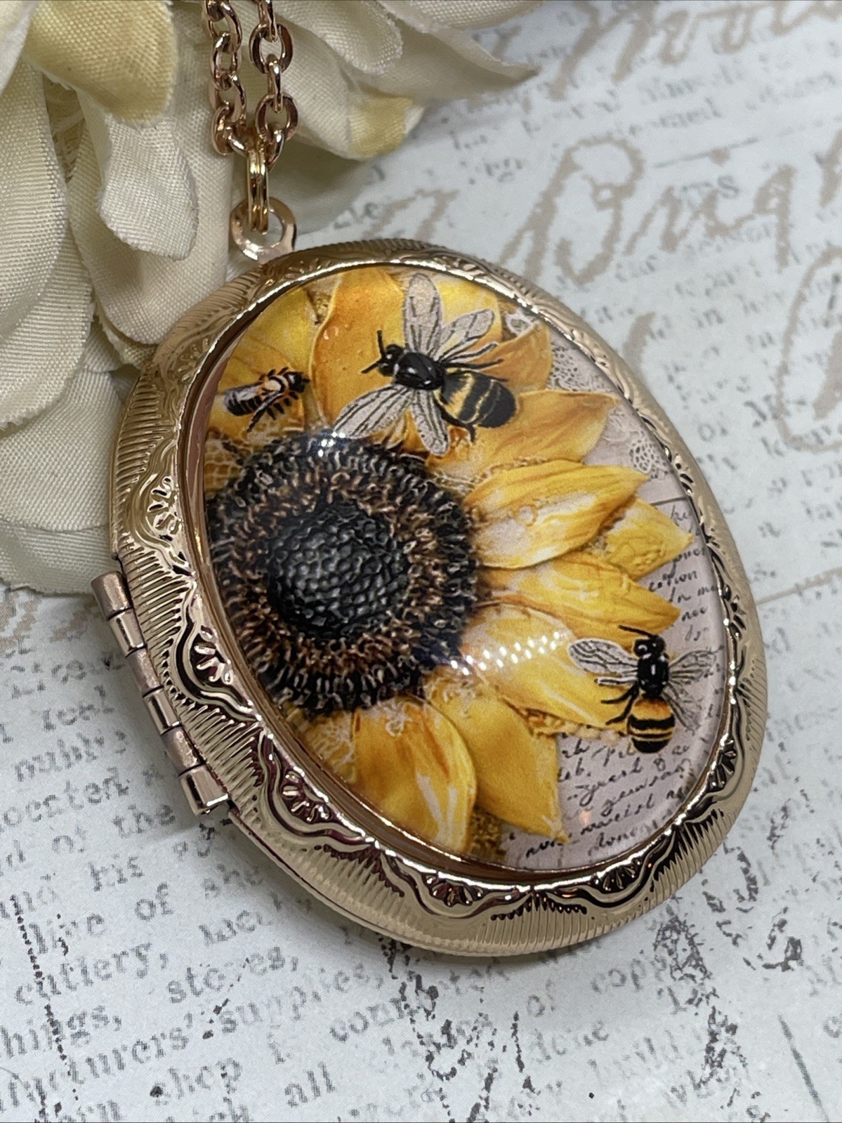 Rose Gold Large Bee Garden Sunflower Wife Locket Necklace Birthday Anniversary