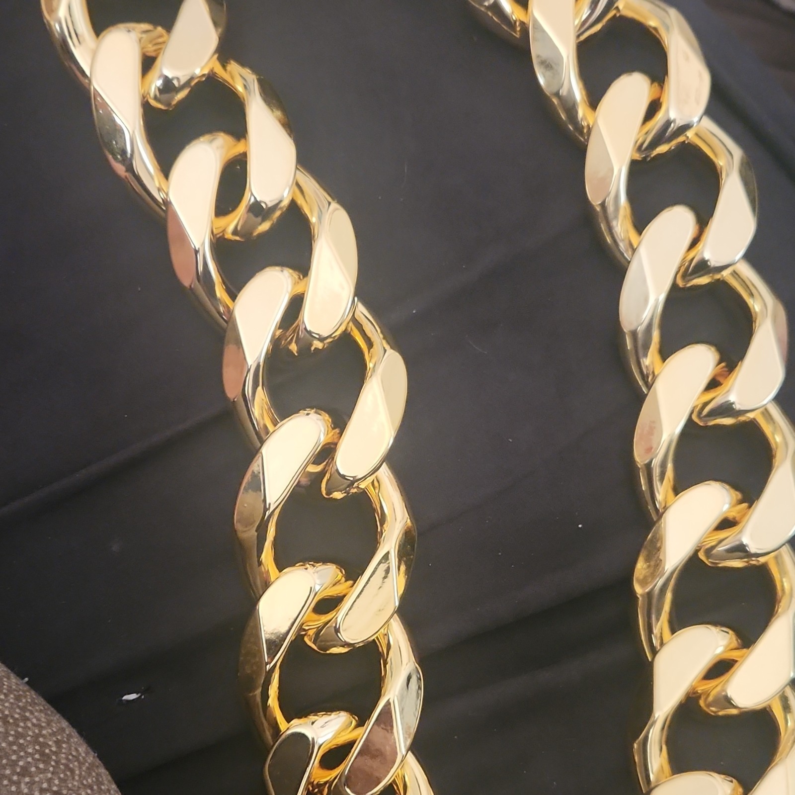 Most Epic Chain