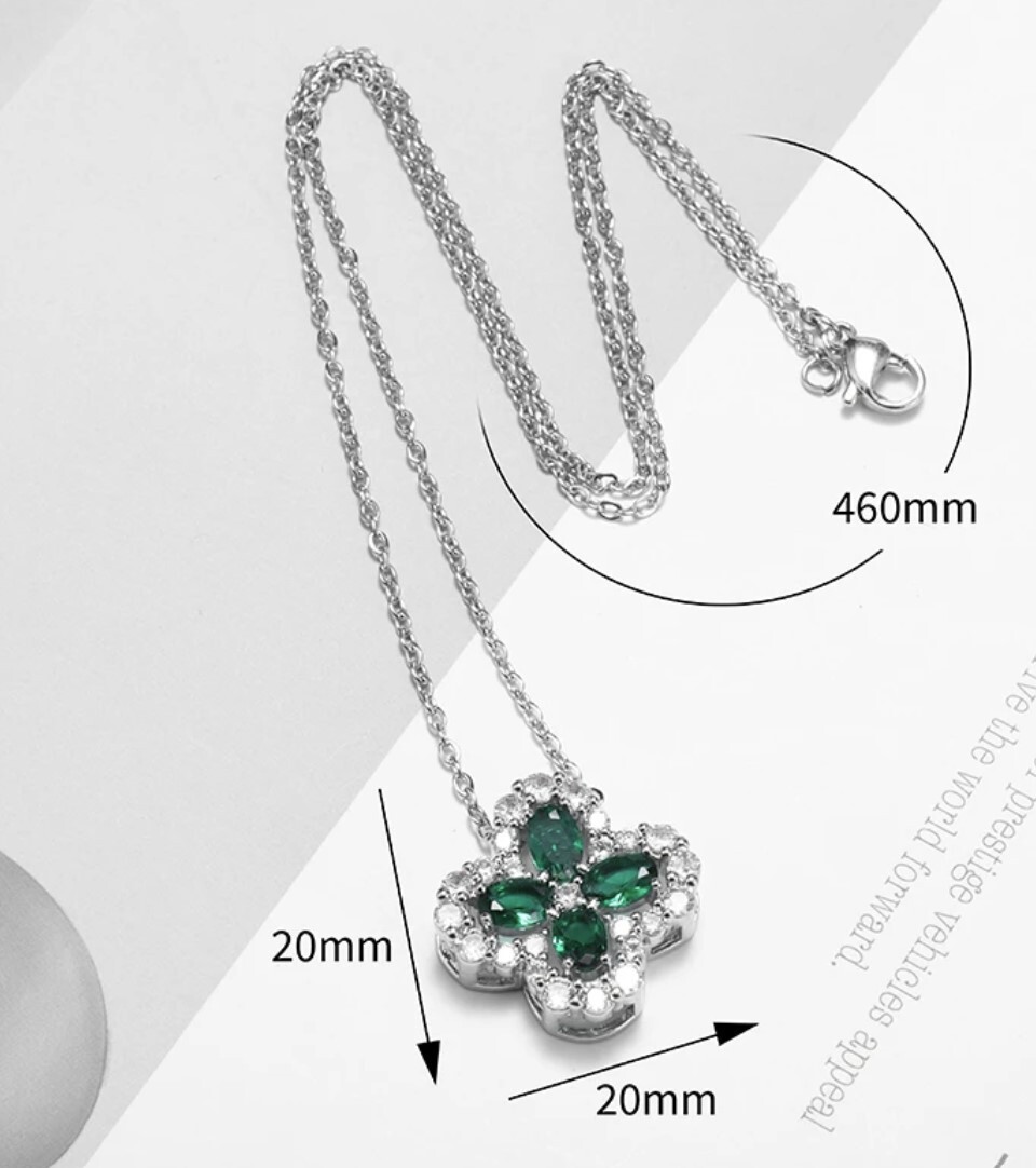 Stainless Steel clover 20mm necklace with 46 cm (18.1 in)chain and crystals