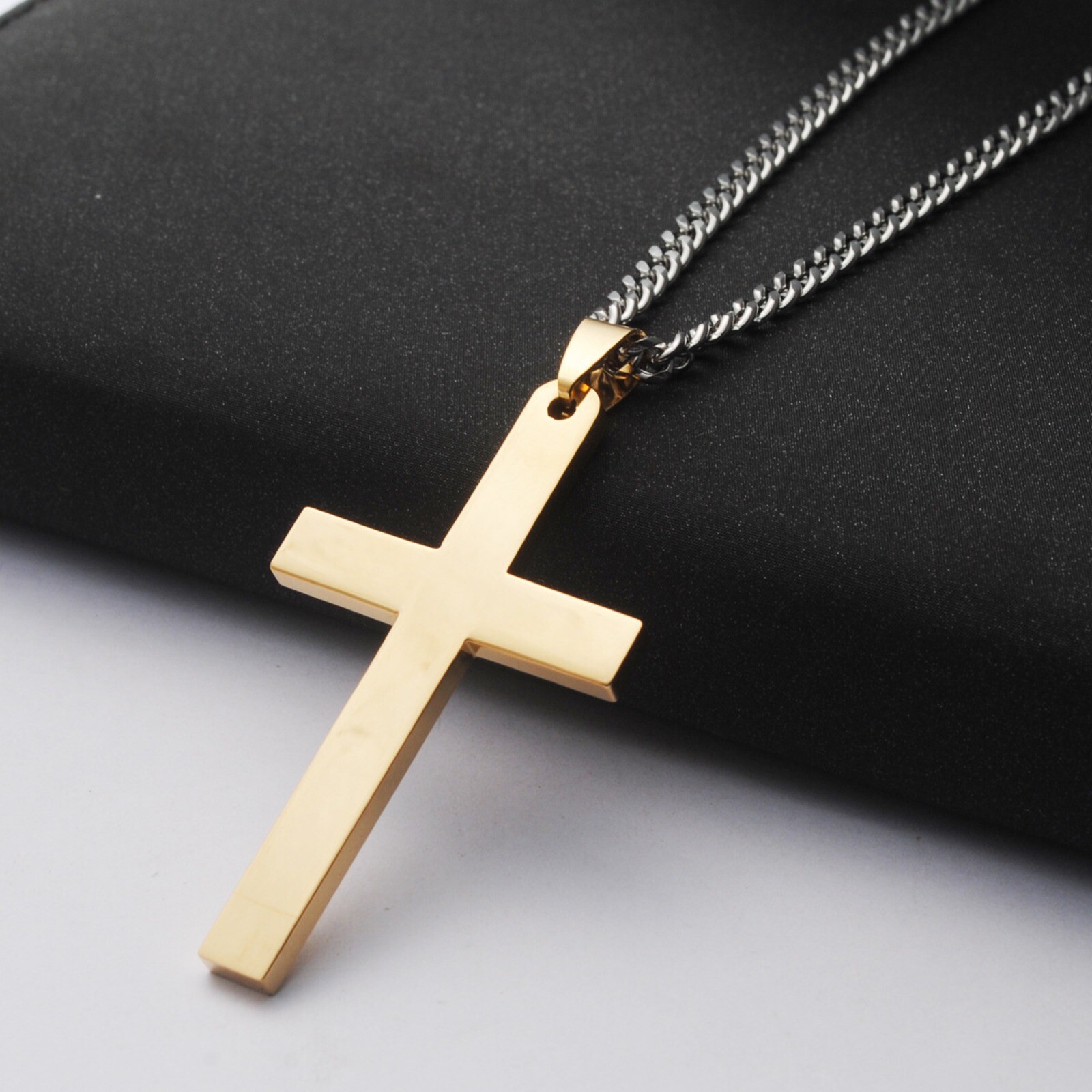 Stainless Steel Plain Silver Jesus Cross Crucifix Pendant Necklace Mens & Womens