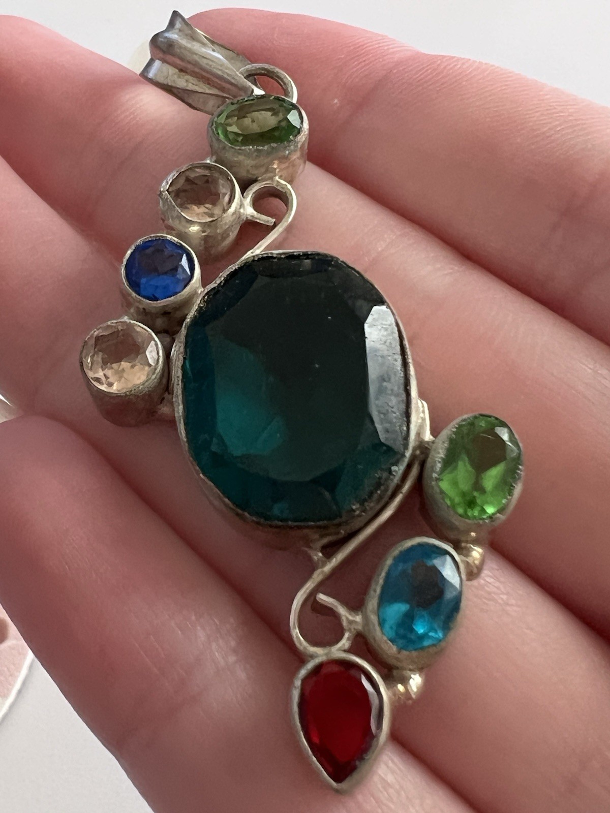 Vintage Silver Tone Oval Blue Stone Rhinestone Bezel Pendant Charm Multi-Color