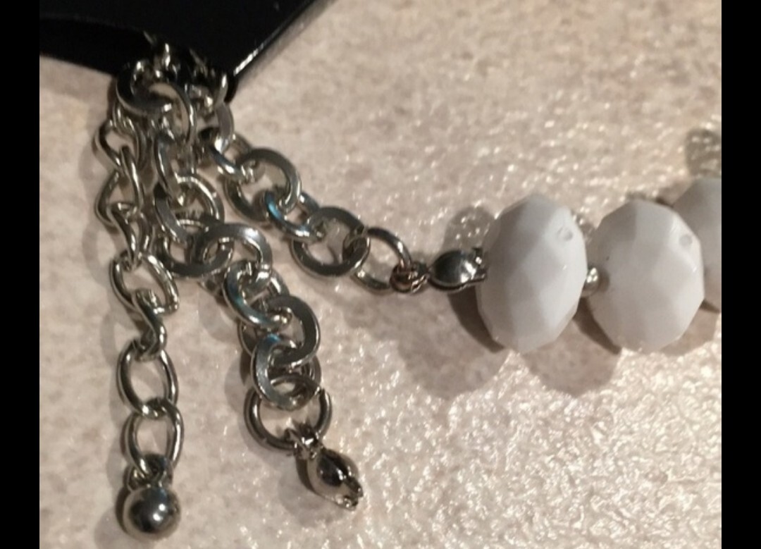 Izaro Faceted Various White Beaded Necklace Chrome Tiny Beads New With Tag Boxed