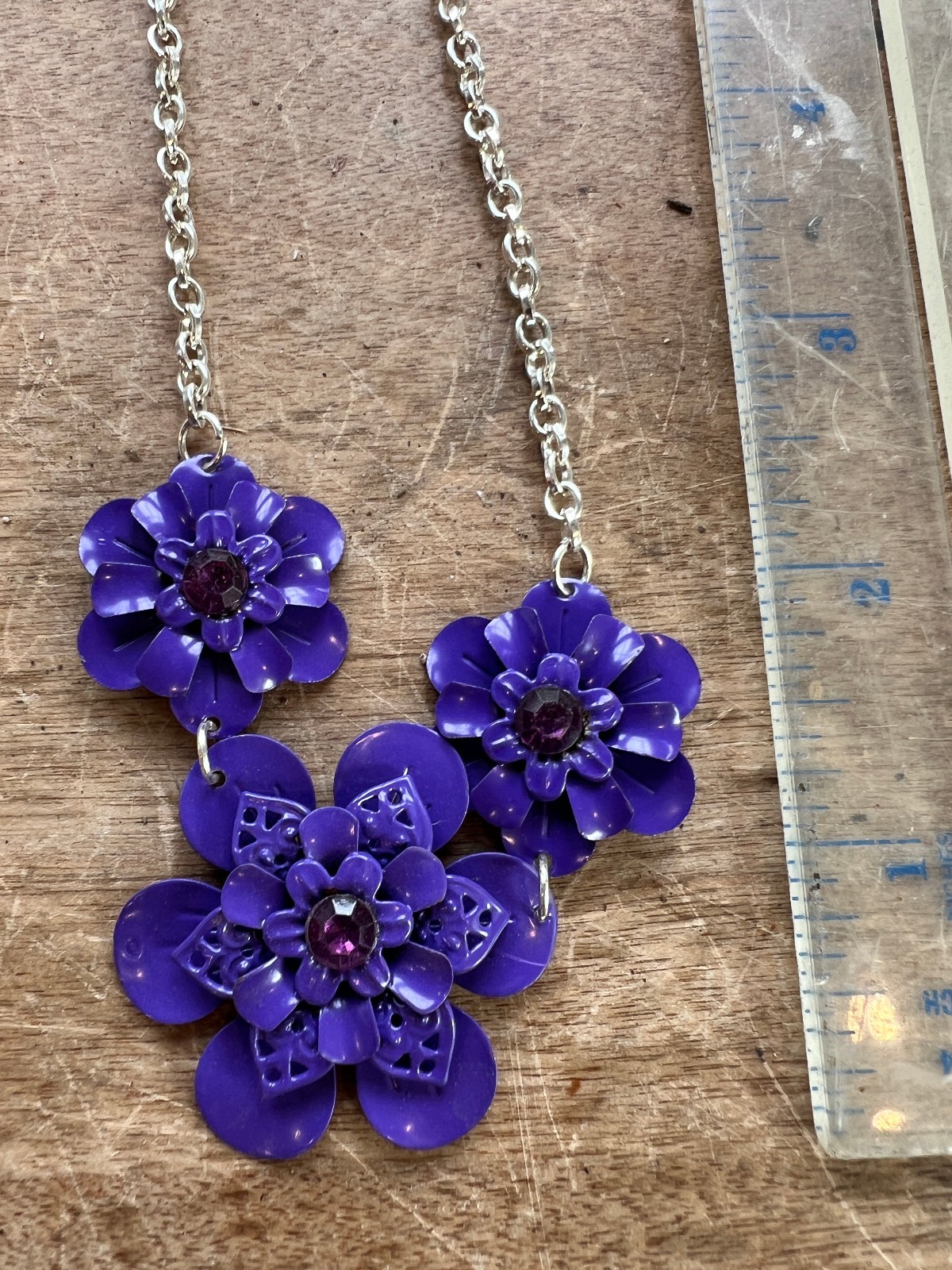 Nordstrom T-Shirt & Jeans BNWT One Size Y2K Royal Purple Flower Necklace