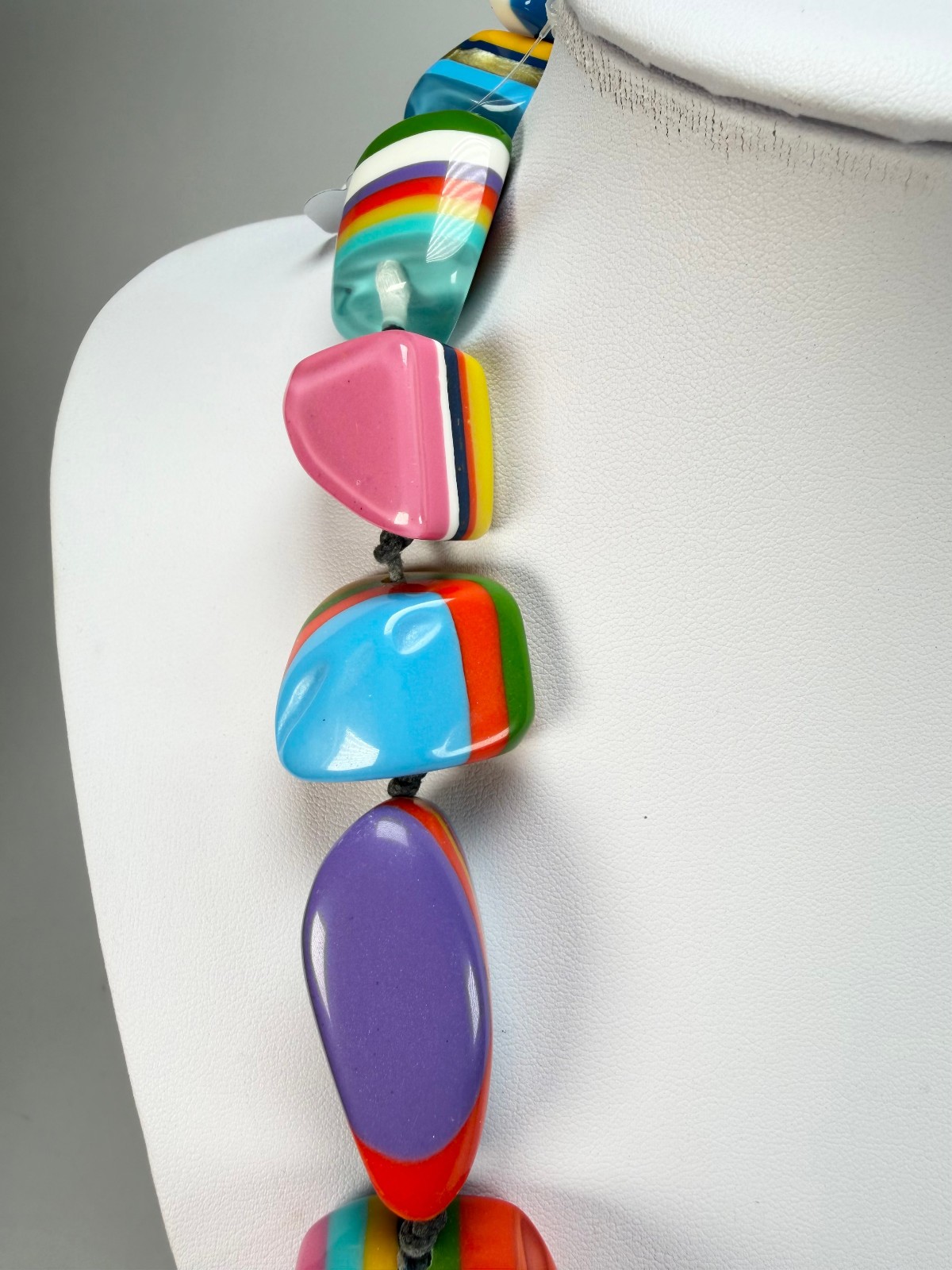 Jackie Brazil “Mix Colours” Large Stones Long 75cm Resin Necklace ( N0425 )