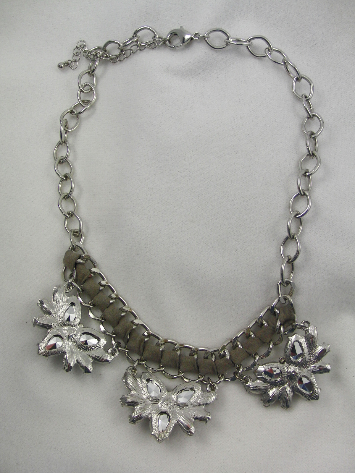 lot 2 necklaces silver leaves & flowers gray & clear rhinestones leather strip