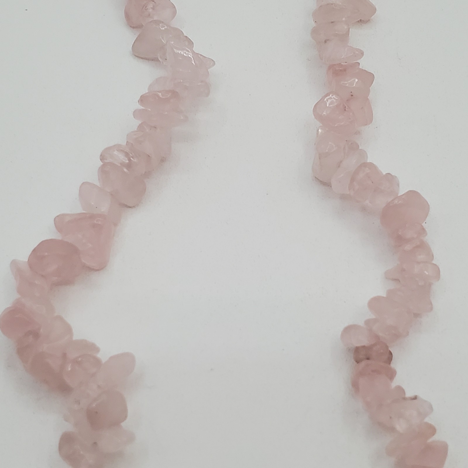 Rose Quartz Gemstone Chip Bead Necklace 23in Pale Pink Stones Magnetic Clasp VTG