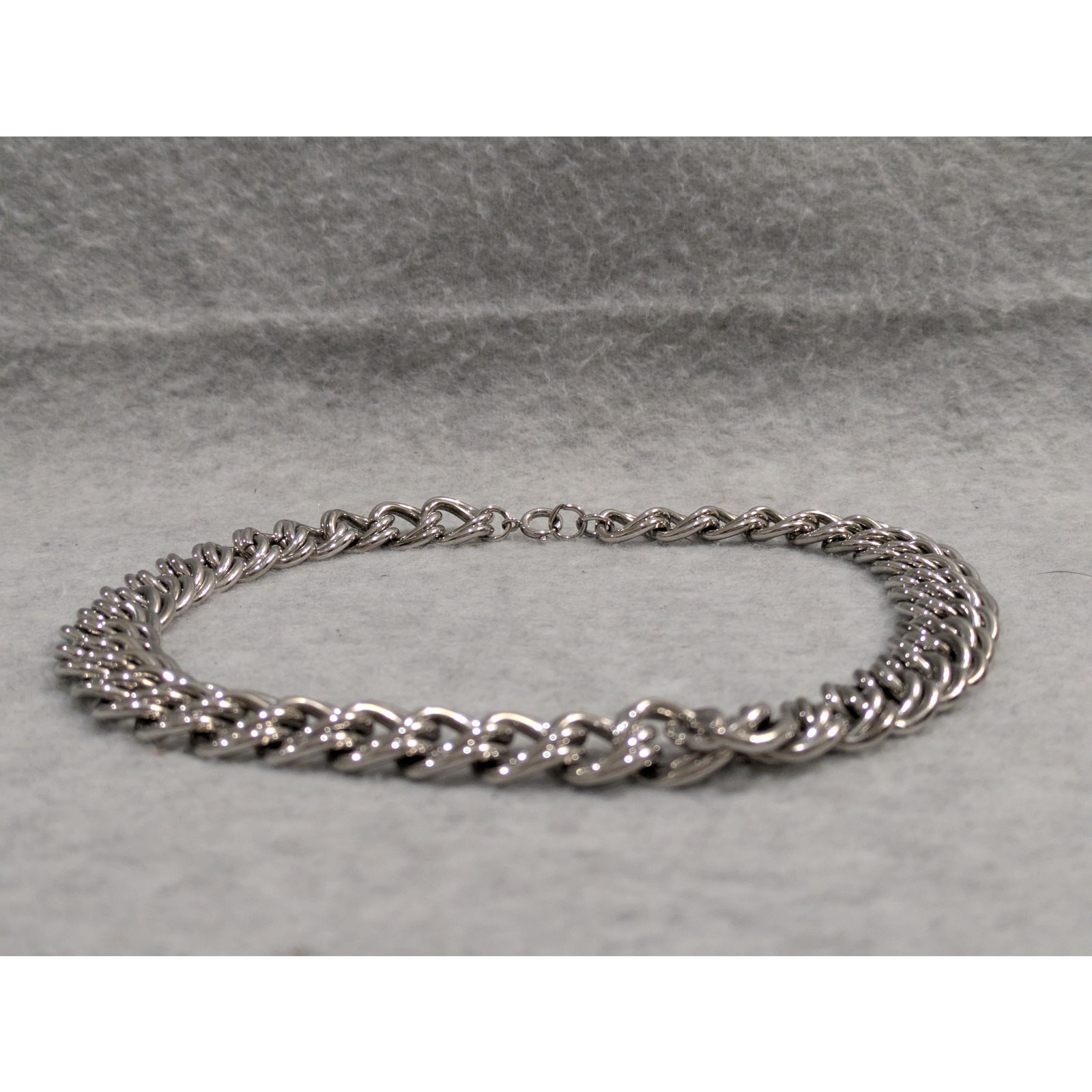 Chunky Chain Necklace Silver Tone Double Twisted Chain Chocker Necklace 16″ VTG