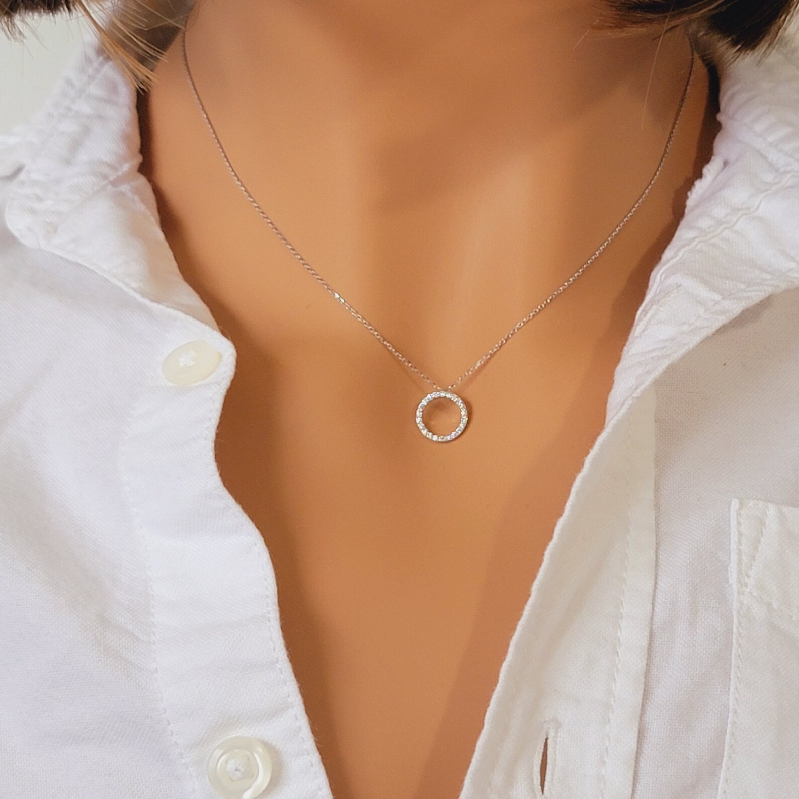 Lab Grown 0.10 Ct Round EF VS Diamond Circle Shape Necklace in 14K Solid Gold