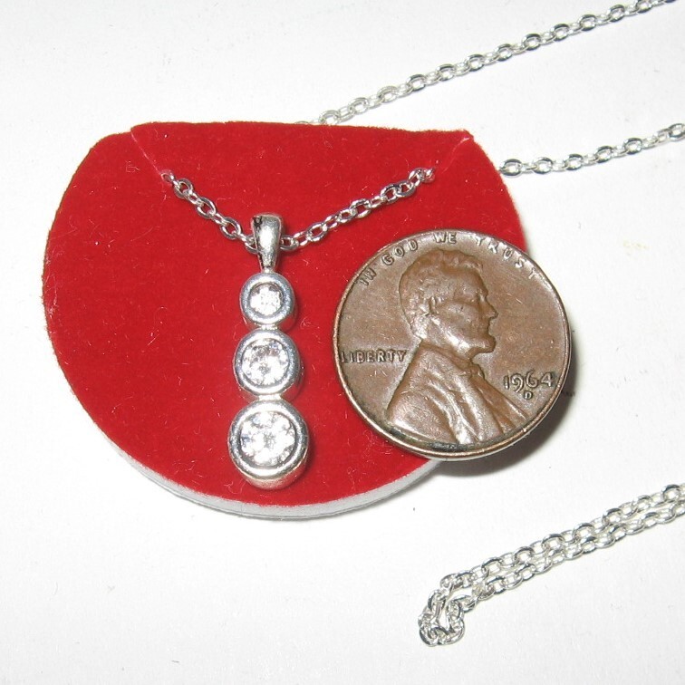 Cubic Zirconia Snowman Necklace in Flocked Snowman Box Silver-tone 18″ Chain