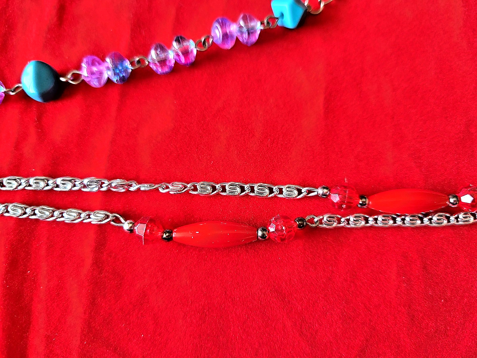 Lot of 5 Beaded Womens Fashion Necklaces w/ Various Material & Lengths-See Desc.