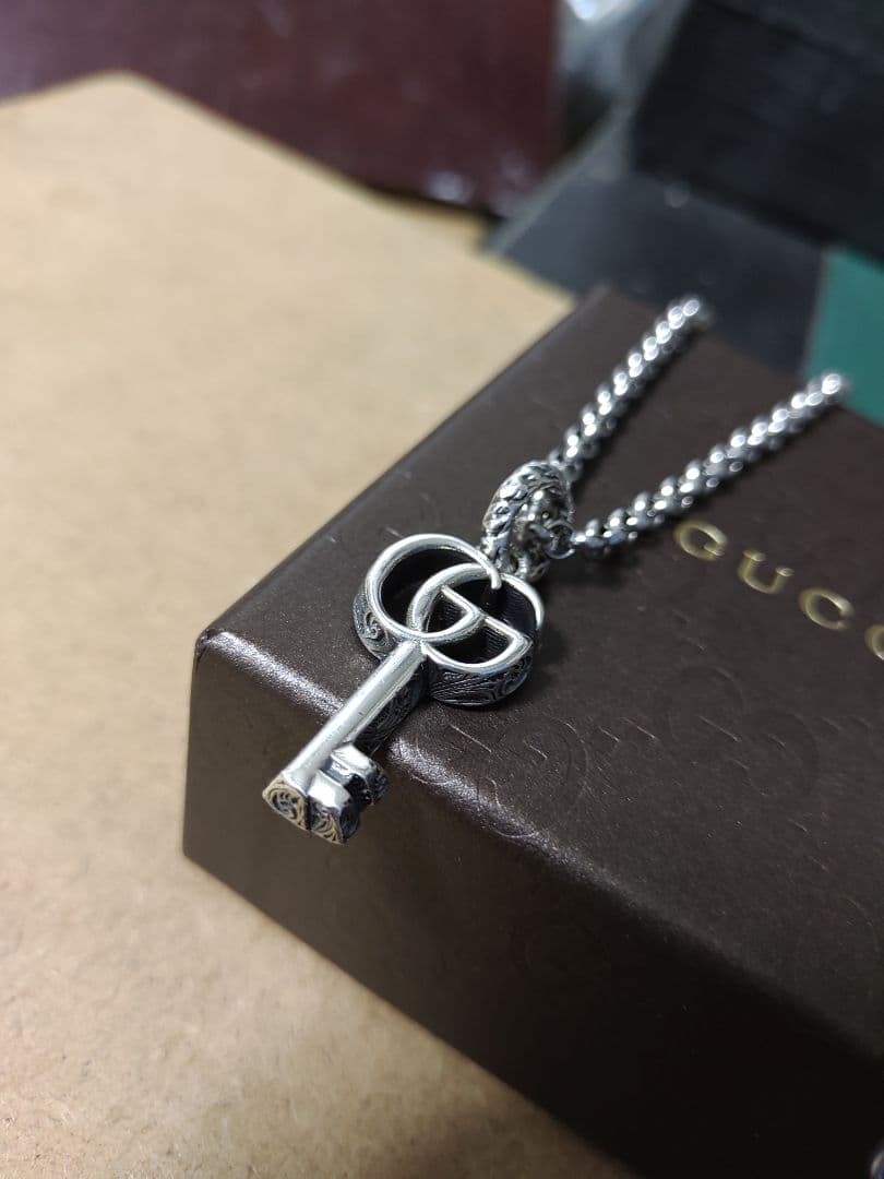 Excellent GUCCI Silver 925 Arabesque Key Necklace – Luxurious Feel, With Box.