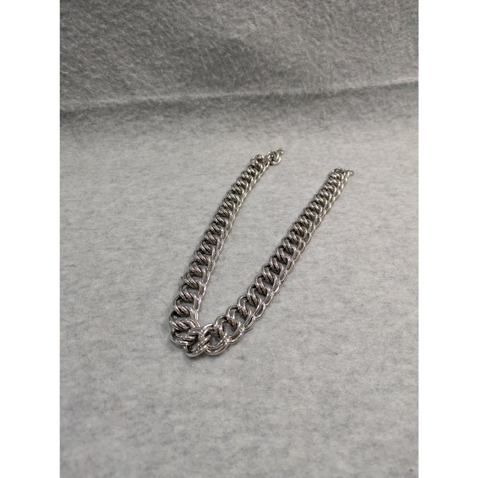 Chunky Chain Necklace Silver Tone Double Twisted Chain Chocker Necklace 16″ VTG