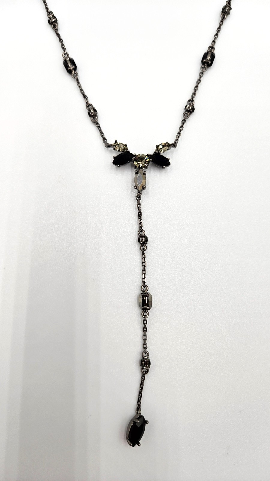 Marchesa X6314 Black & Grey Crystal Cluster ‘Poppy’ Y- Necklace
