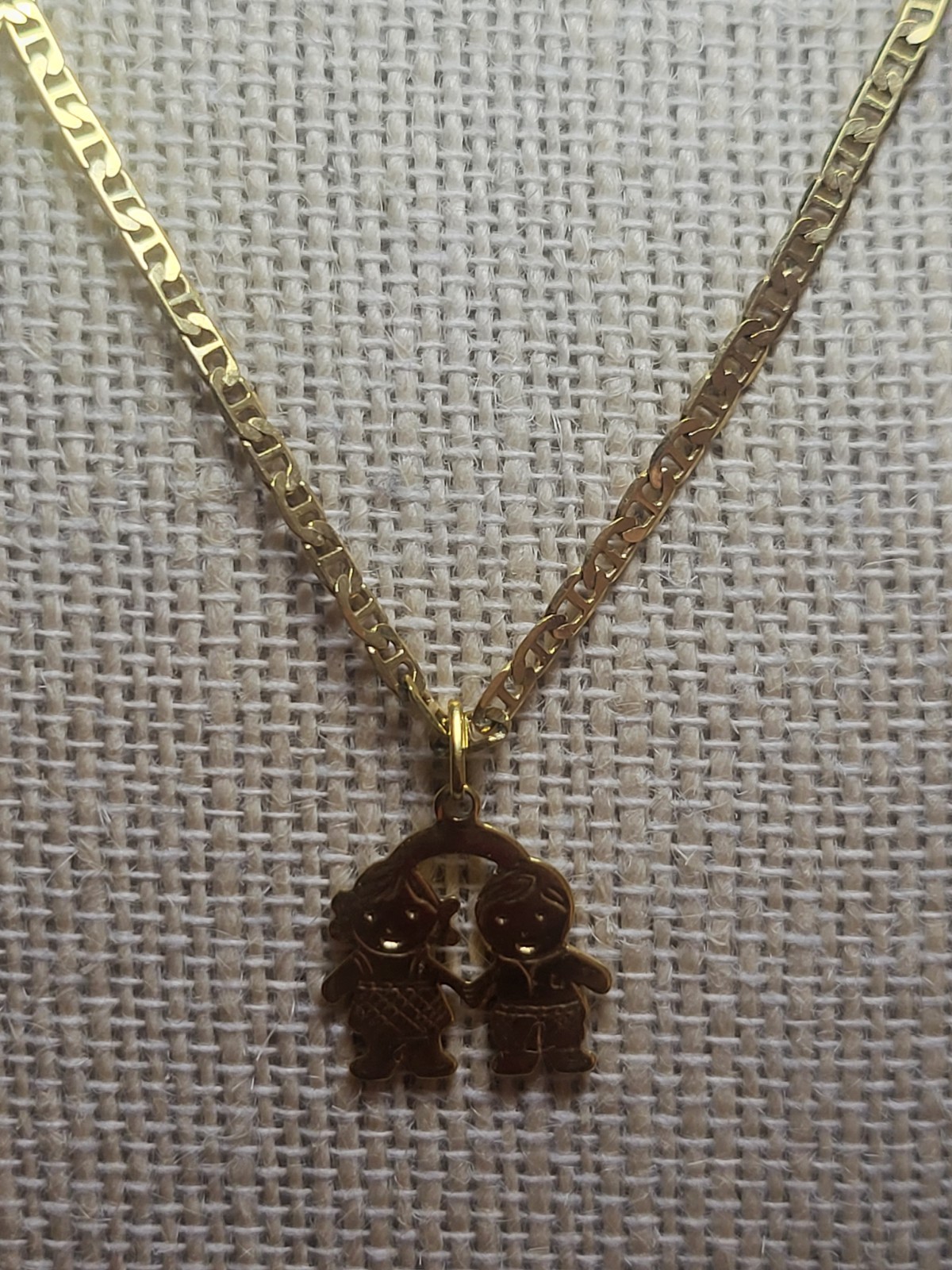 Figaro Gold Tone Boy and Girl Pendant Chain Necklace 18 Inches