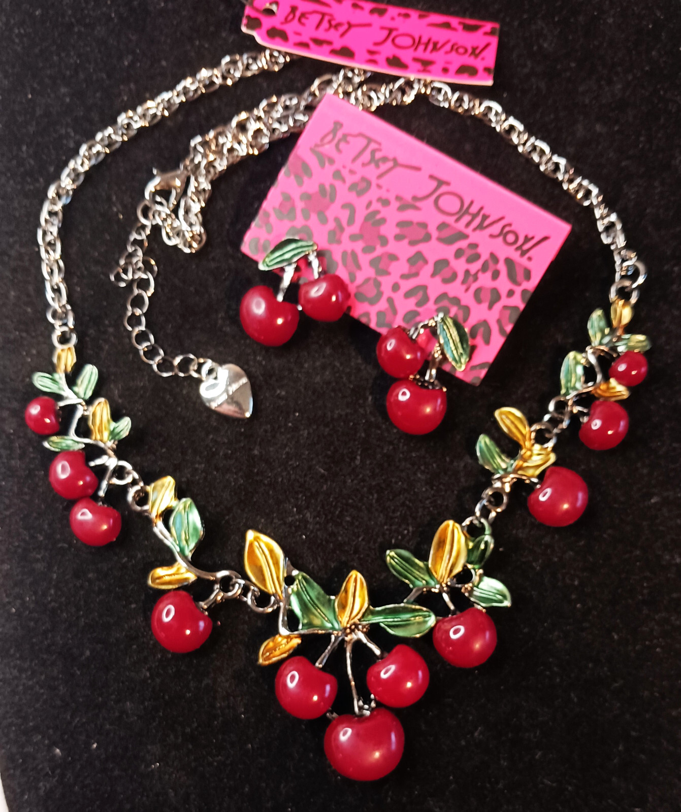 Sweet Red CHERRY Leaf Blossom Choker Betsey Johnson Enamel Necklace Earrings SET