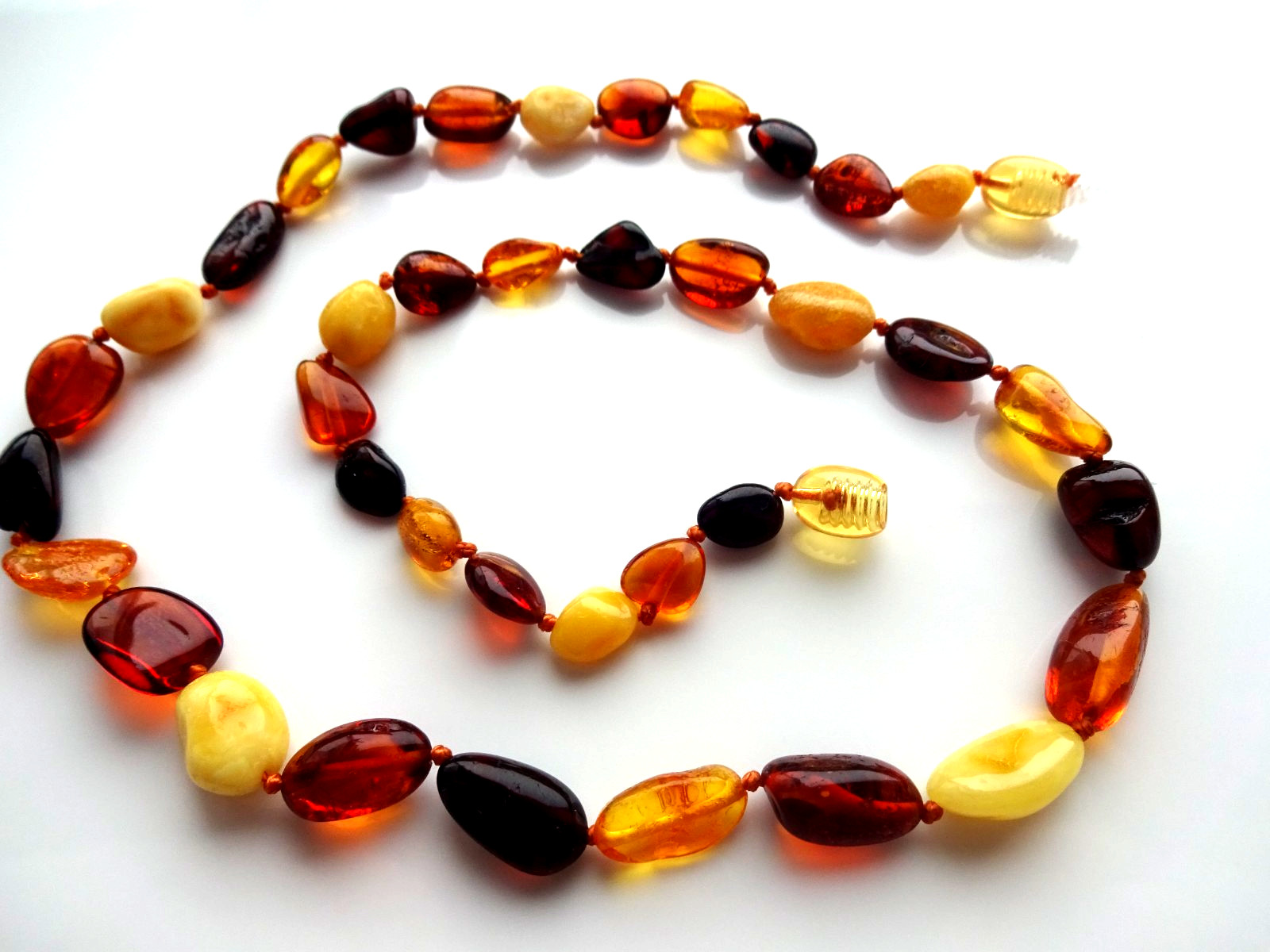Genuine Baltic Amber Necklaces Polished Oval Multicolored Beads 46cm (18″)