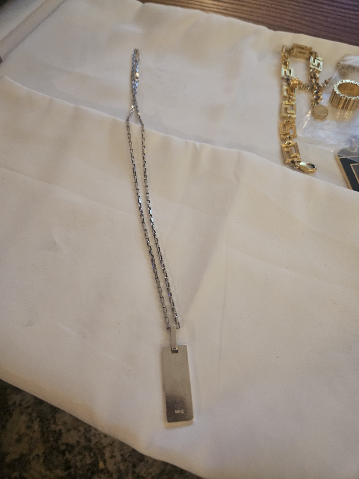 Gucci Silver Tone Box Chain Rectangle Bar Pendant Necklace Signed Italy