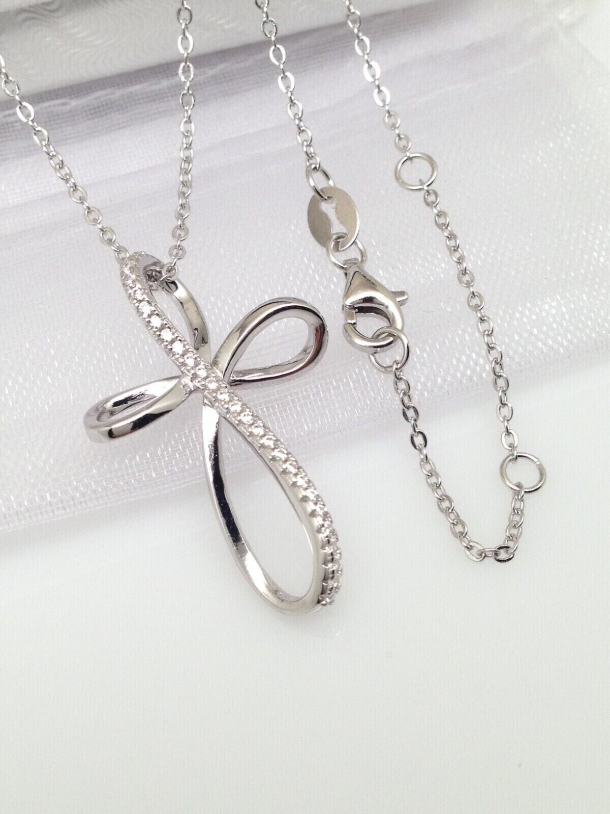 925 Sterling Silver Cz Infinity Cross Pendant Necklace Womens 28mm(1.1″) 16-18″