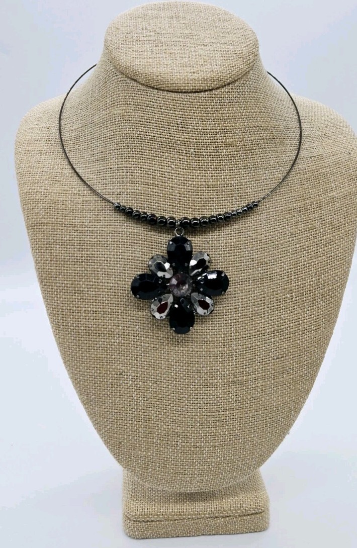 Wire Choker Pendant Necklace Crystal Flower Black Grey Macy’s Wrap Around