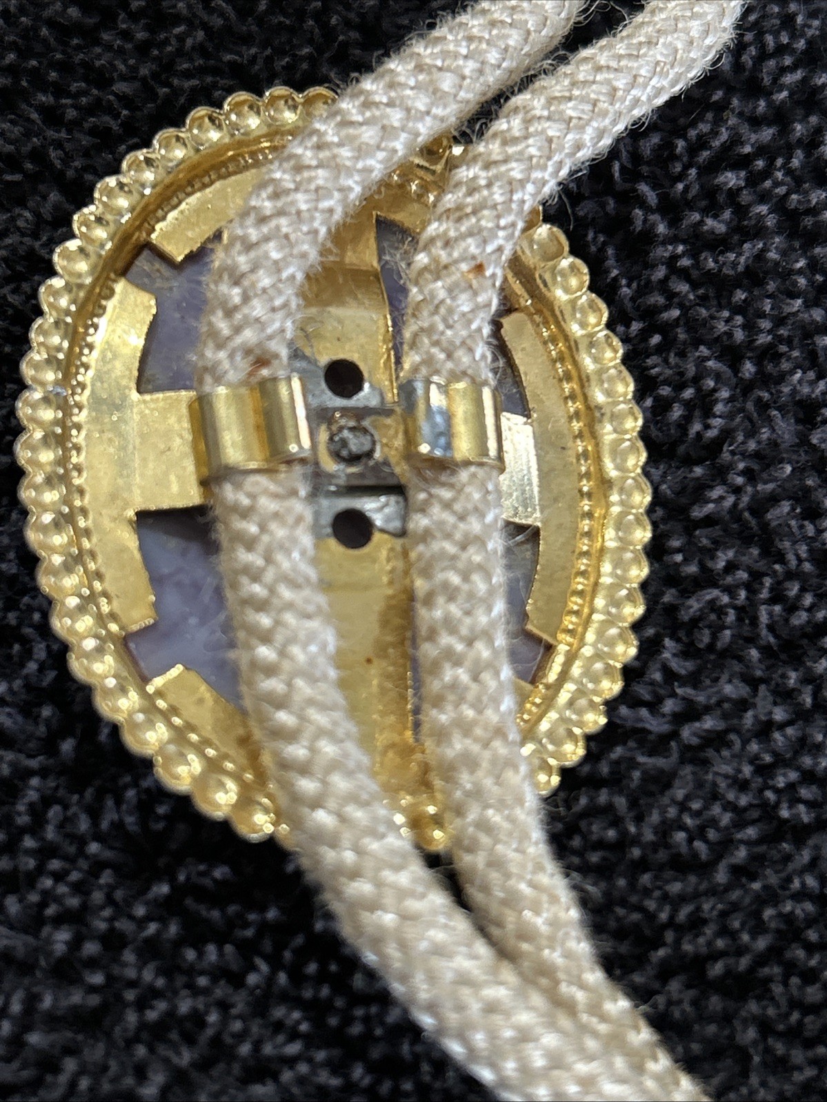 Polished Agate Gemstone Bolo Tie 18″ Woven Nylon Gold Tone Tips
