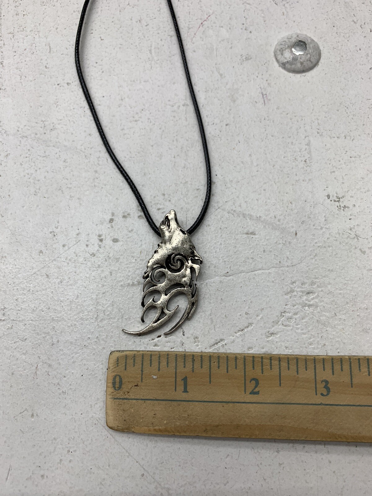 Haquil Unisex Adult Silver Wolf Pendant Necklace Leather Strap One Size