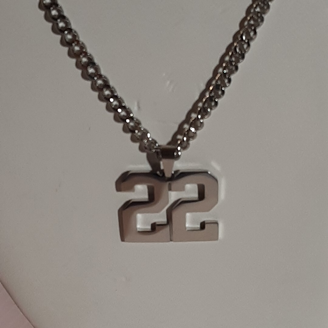#22 BASEBALL FOOTBALL NUMBER Pendant Charm / 18″-24″ STAINLESS CHAIN NECKLACE