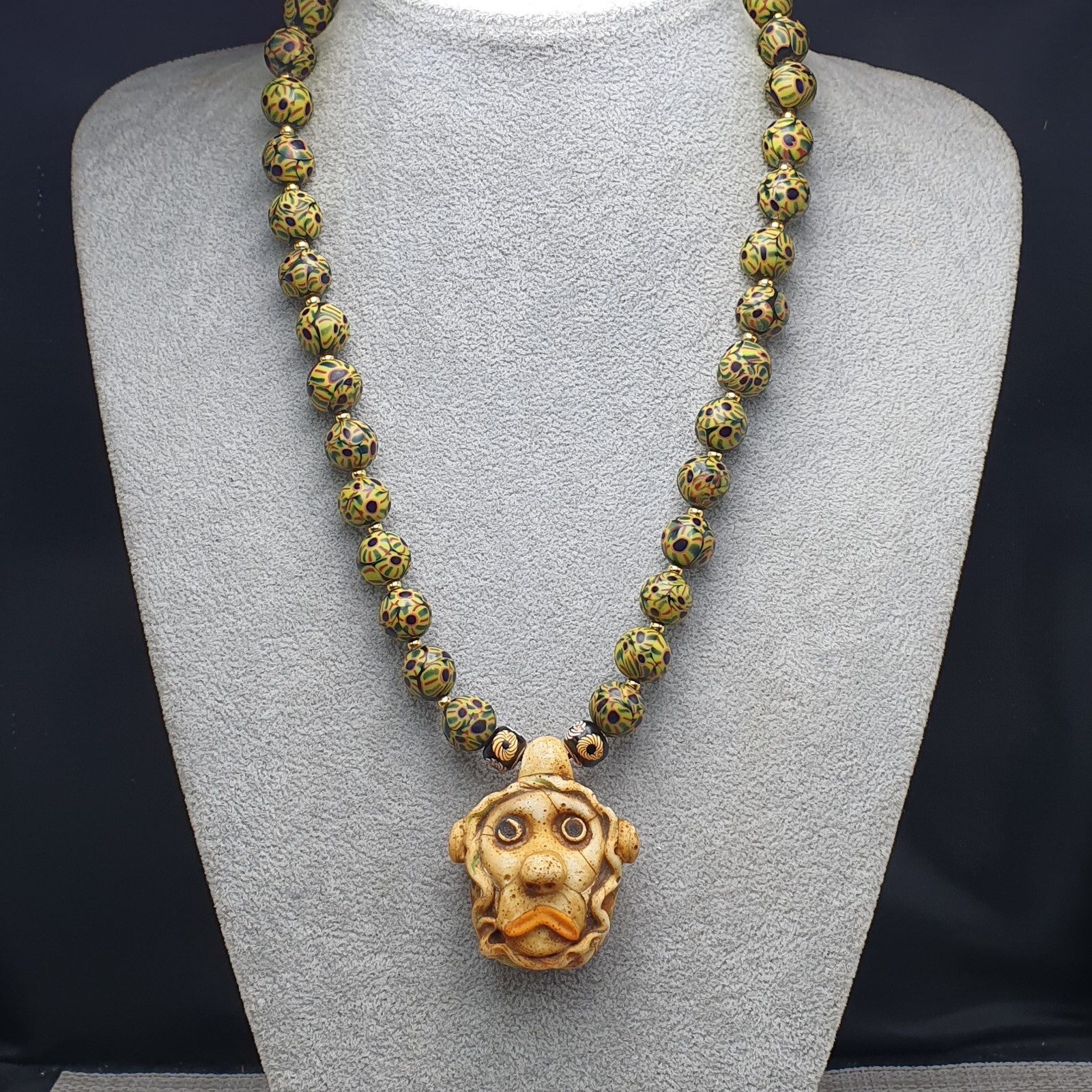 Stunning Vintage Venetan Style Eyes Glass With Old Monkey Face Glass Pendant
