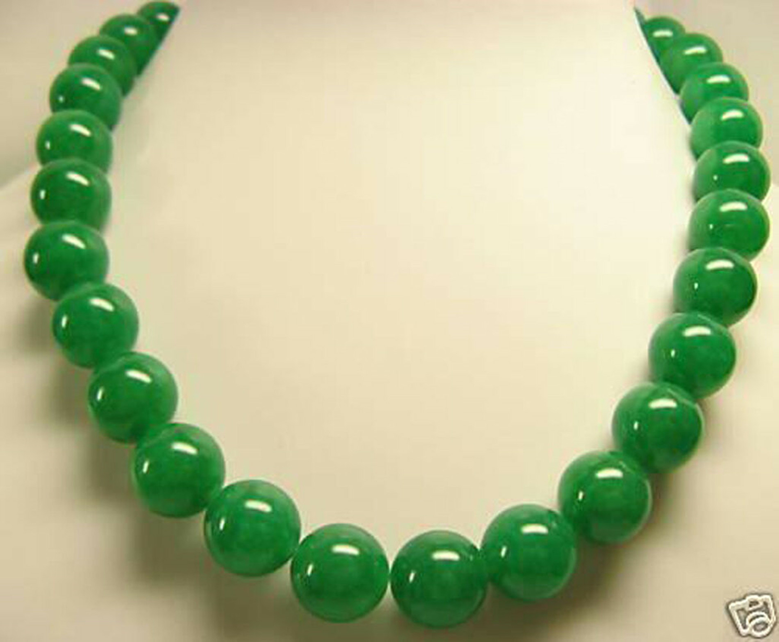Beautiful Natural Green Jade 12mm Gemstone Round Beads Necklace 18-28″