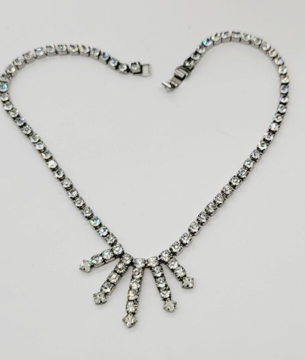 Crystal Rhinestone Necklace Bib Choker Runway Fringe Vintage 15 in