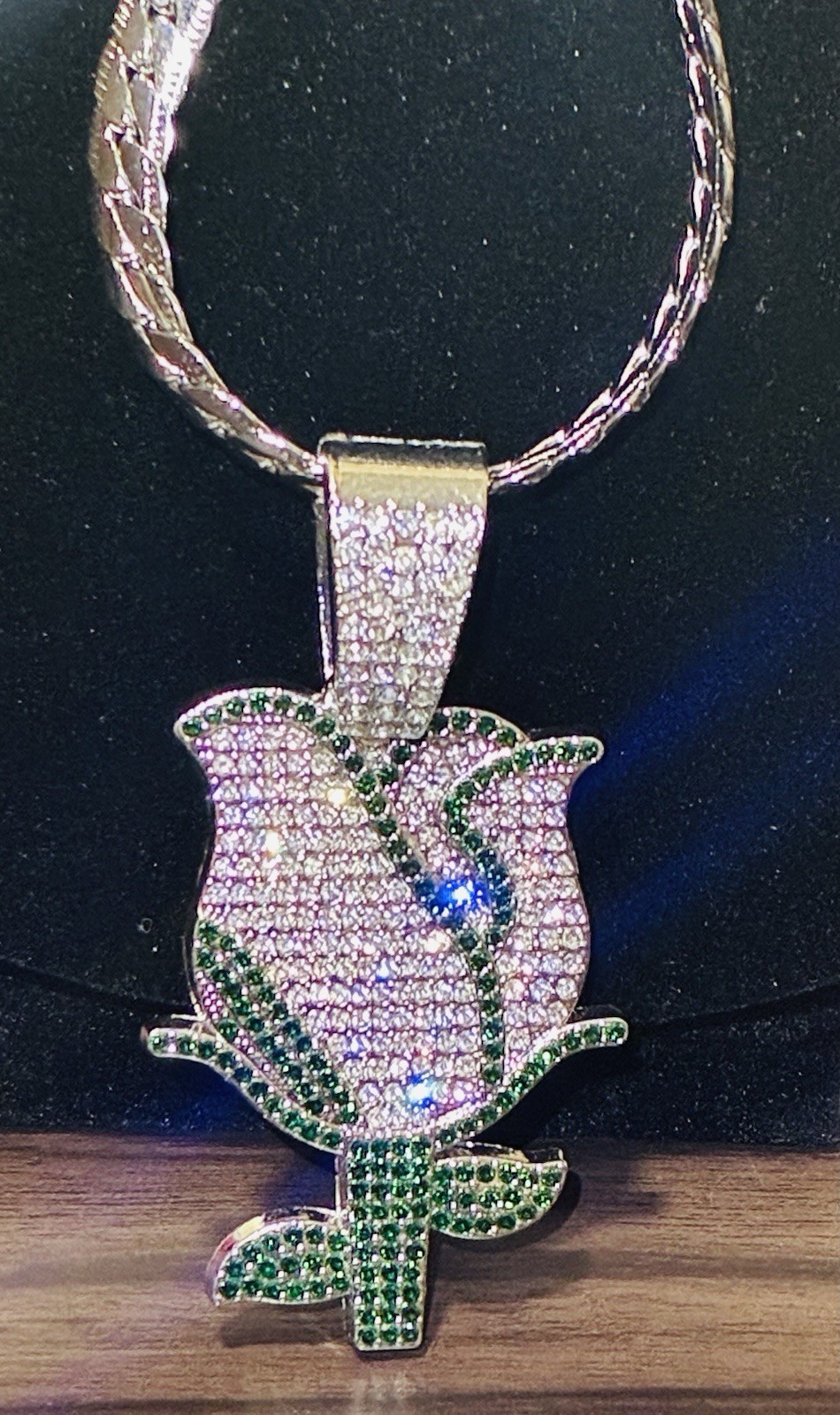 30 inch 7 mm snake chain with CZ rose pendant