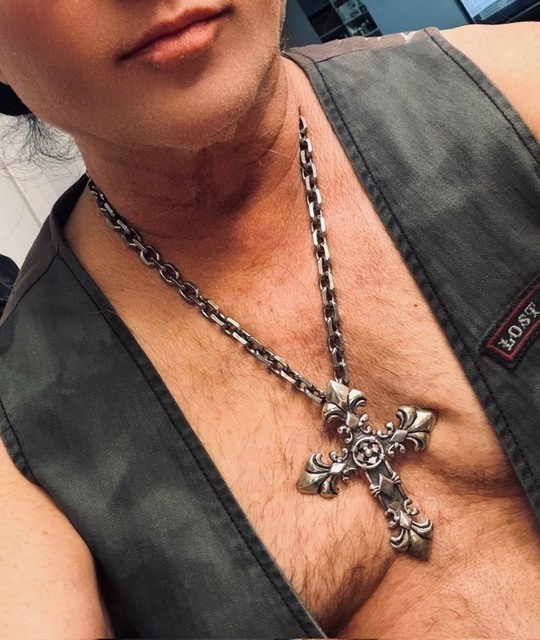 CRAZY PIG DESIGNS X large Classic Cross Pendant New w/Box RARE!!