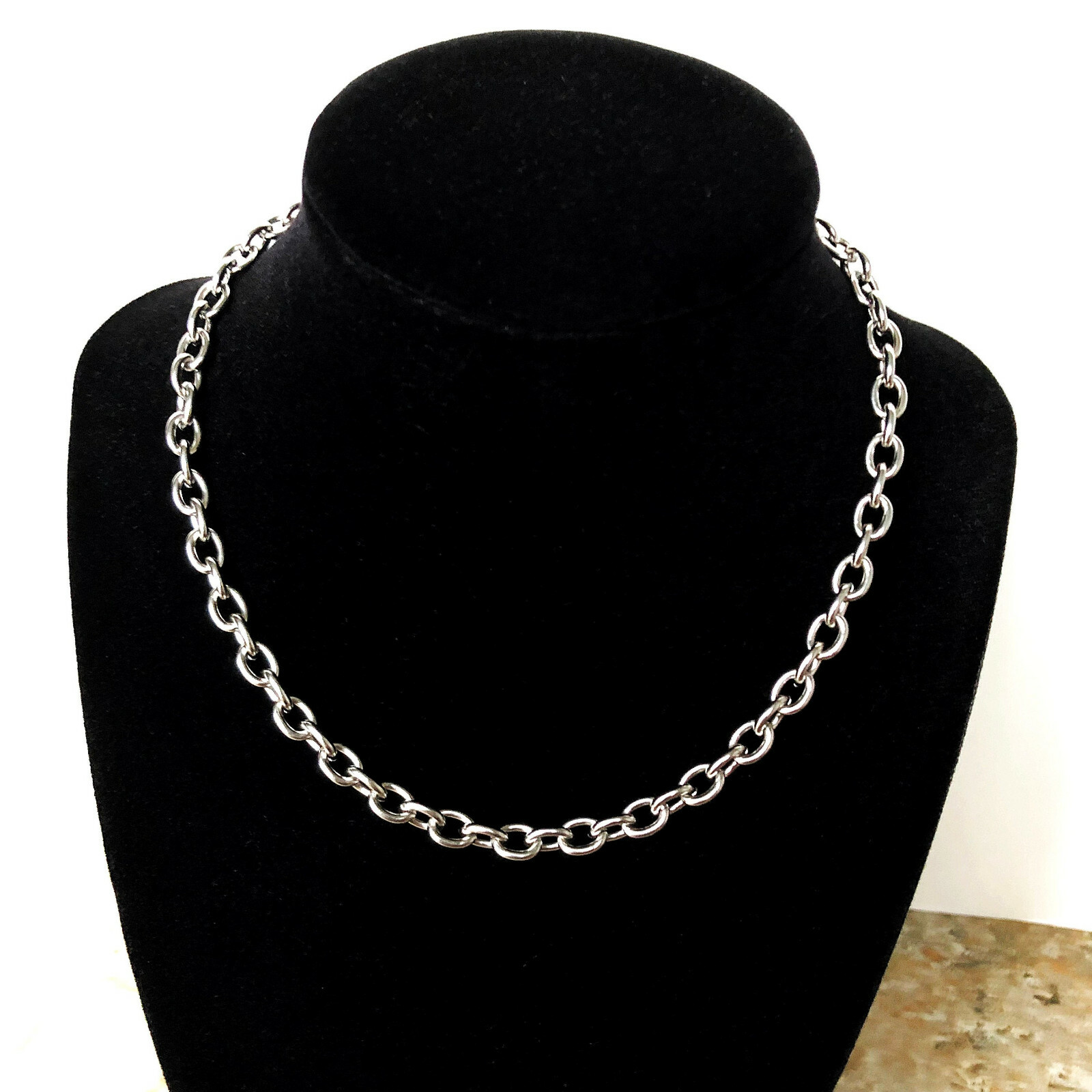 8mm x 6mm x 1.6mm Silver Color Stainless Steel Cable Chain Necklace Jewelry
