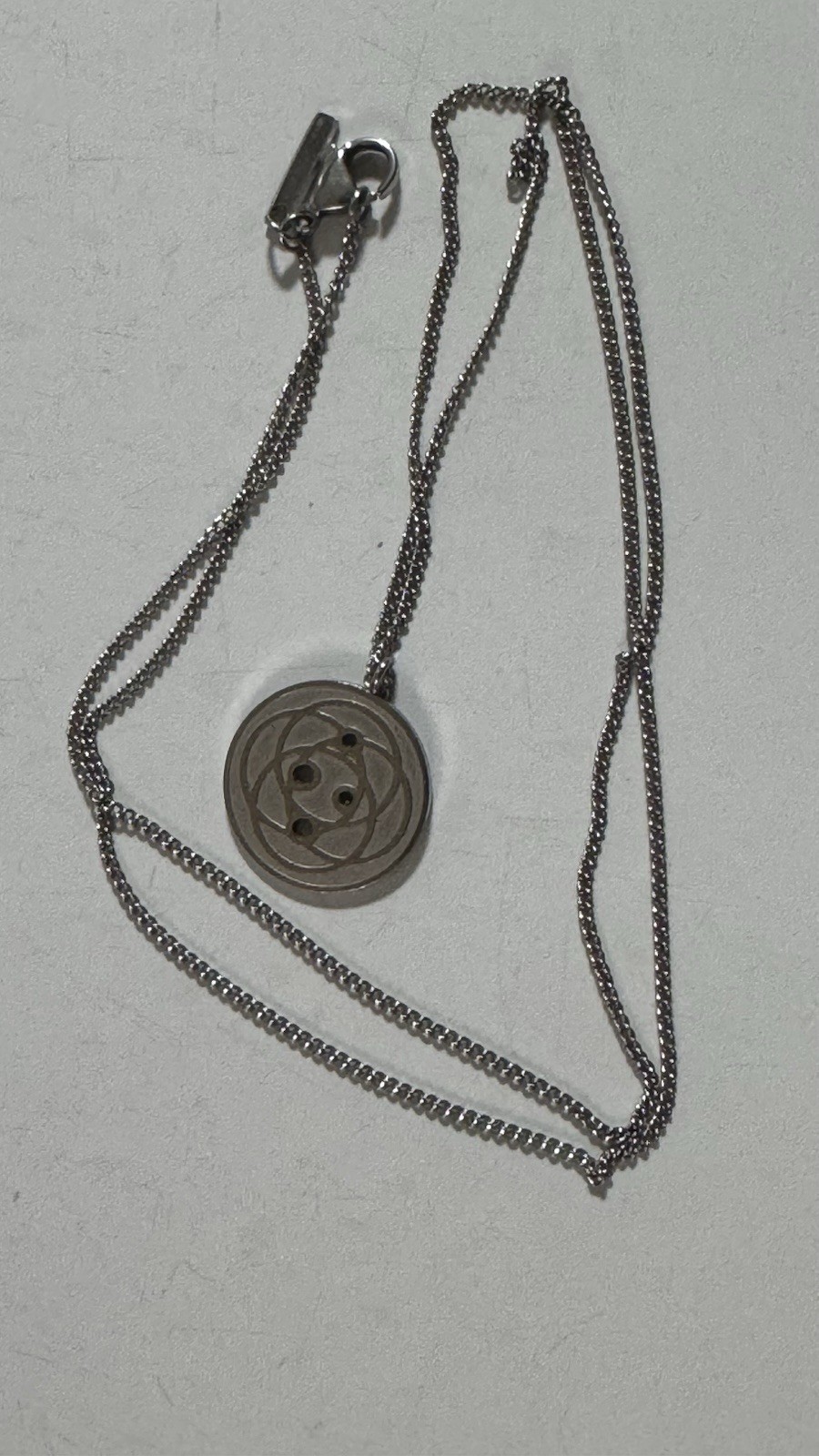 Harmoni Pendant EMF Neutralizer Stainless Steel EXCELLENT