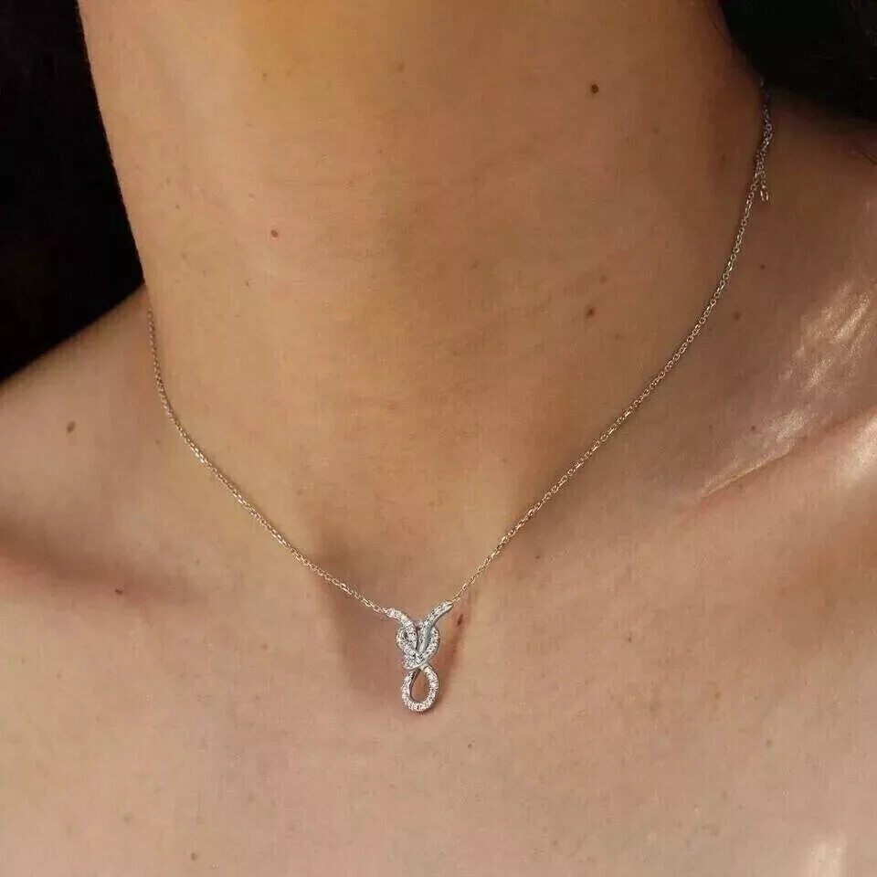 Women’s Knot Shape Pendant 2Ct Round Cut Simulated Diamond 14K White Gold Plated