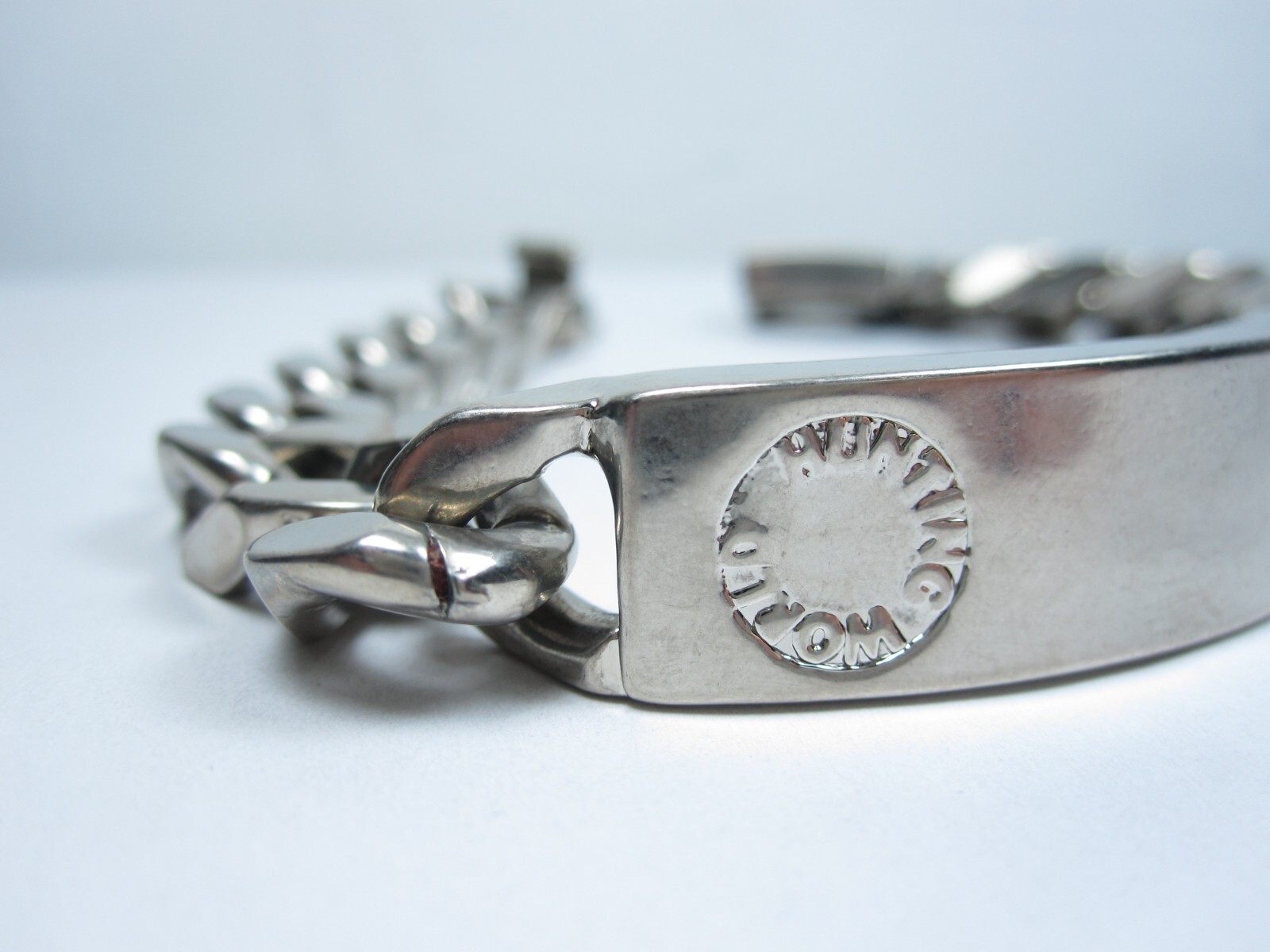 Hunting World Rhodium Plated Bracelet – 8″ – 6823