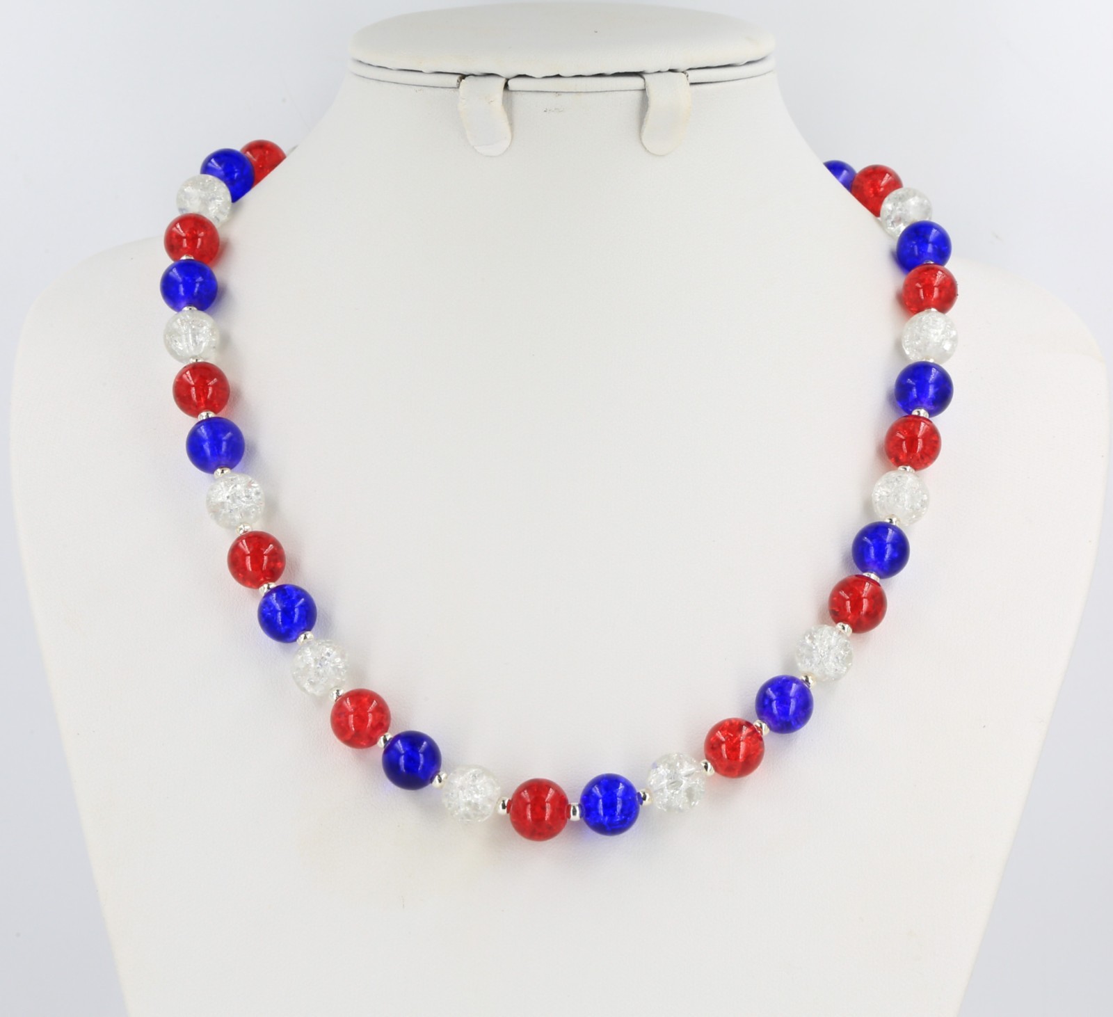 Patriotic red white blue glass crackle bead necklace Great Britain England Royal
