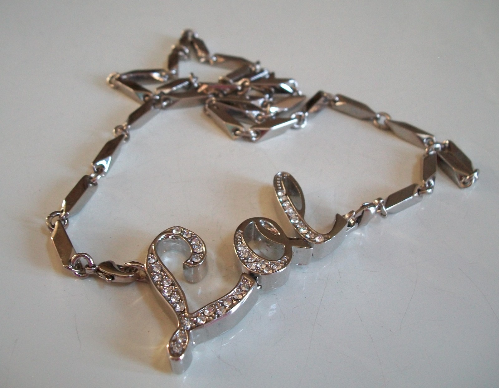 Men’s fashion silver finish LOL initial hip hop jewelry with chain