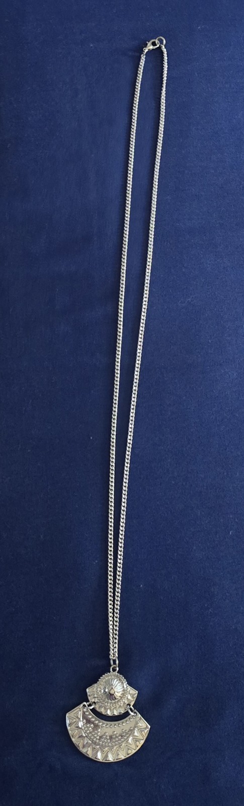 African Stories Necklace Silver Costume Jewelry Chain and Pendant ~15 in Long