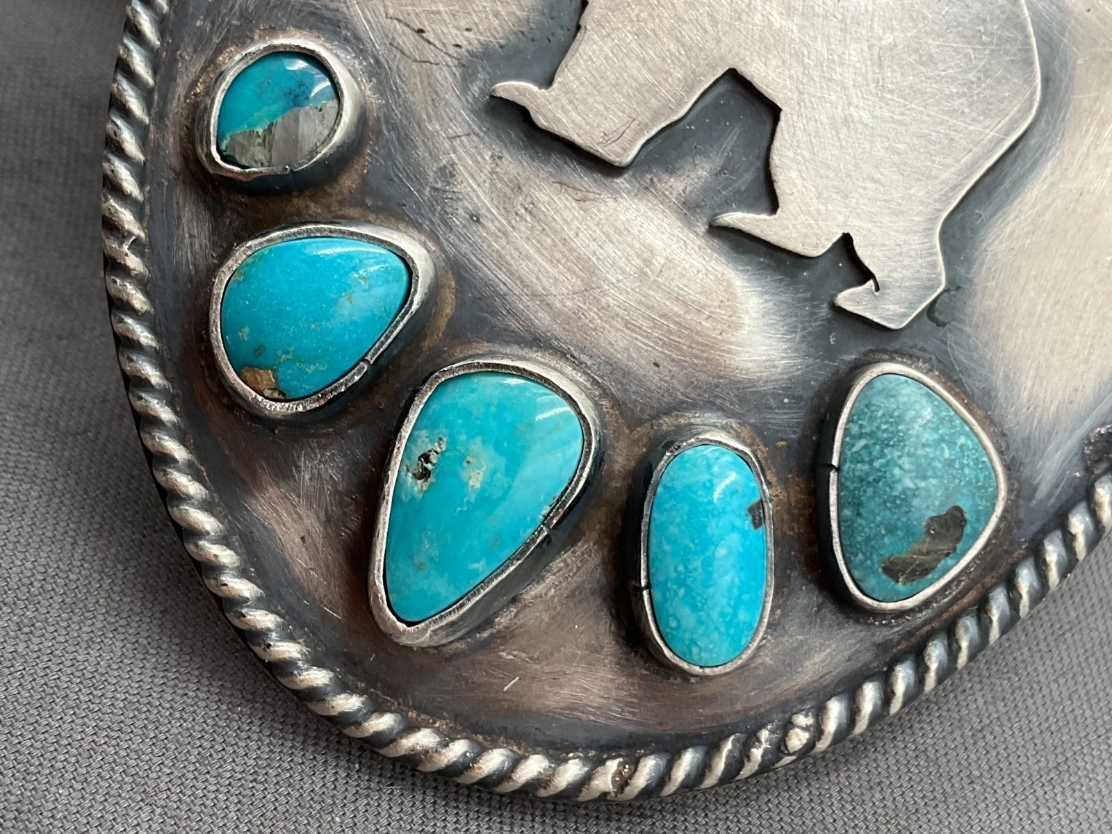 Jenvy Fox Turquoise Sterling Silver Shield Bear Paw Pendant Jewelry Excellent