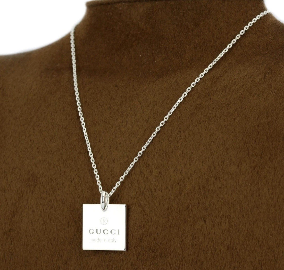 GUCCI Necklace Square Plate Pendant Engraved Logo Adjustable Chain Silver